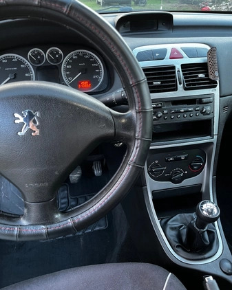 Peugeot 307 cena 4500 przebieg: 312000, rok produkcji 2001 z Zabrze małe 191